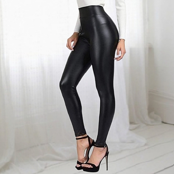 SKINNY FAUX LEATHER PANTS - Picture 4 of 10